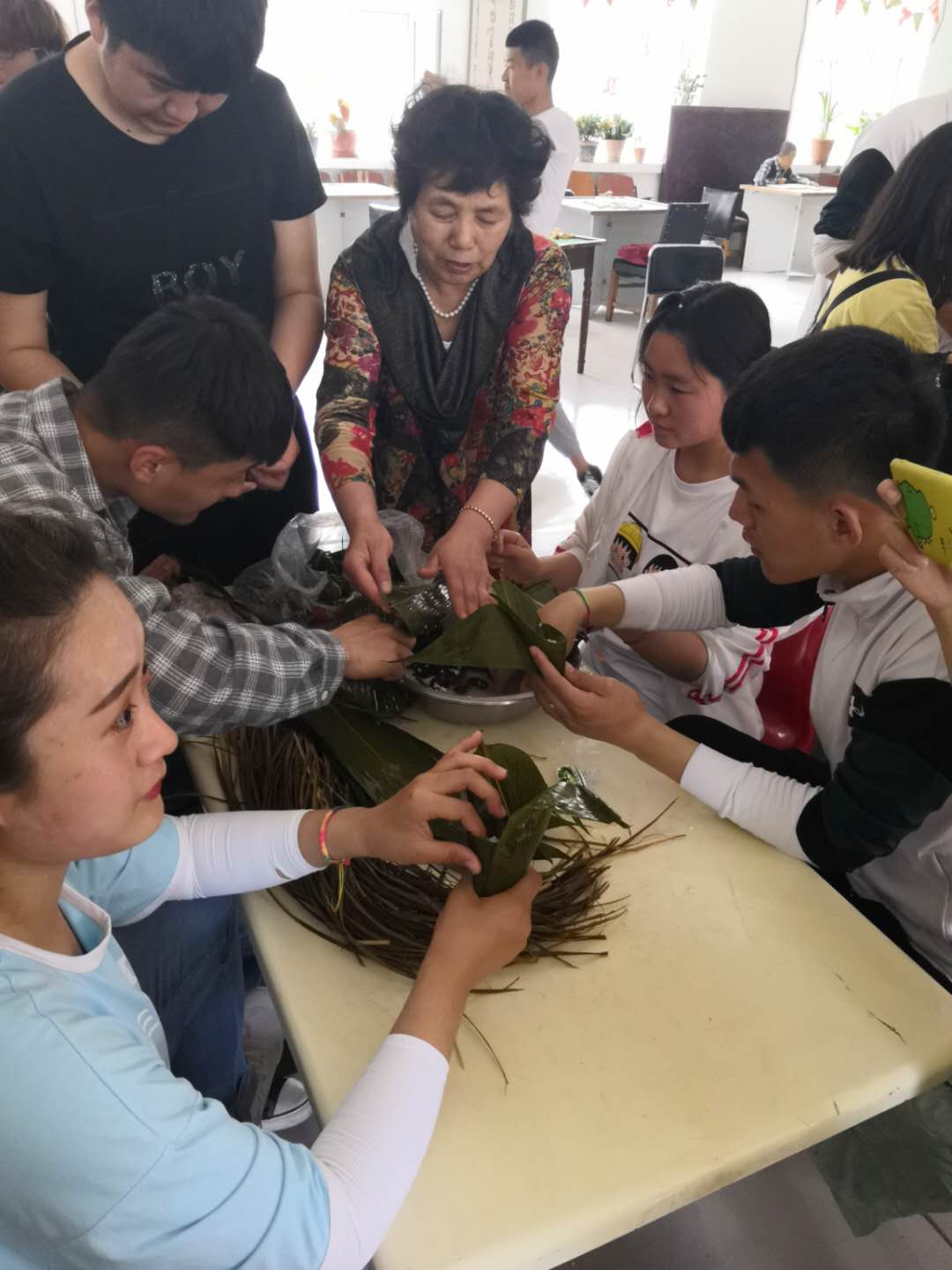 图片4.jpg 图片4.jpg
