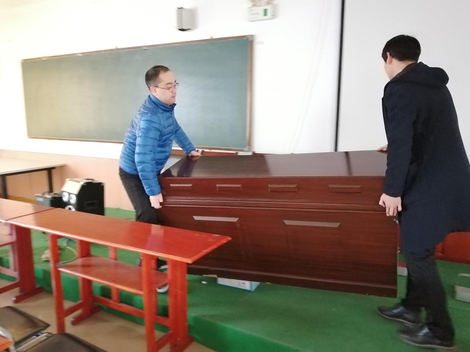 图片2.jpg 图片2.jpg