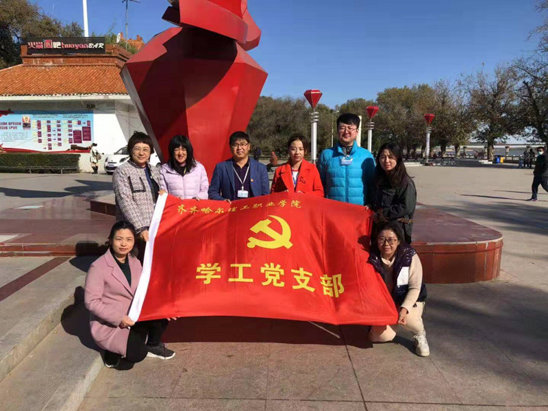 b39832f941efa84a64d8049a263178f_副本.jpg b39832f941efa84a64d8049a263178f_副本.jpg