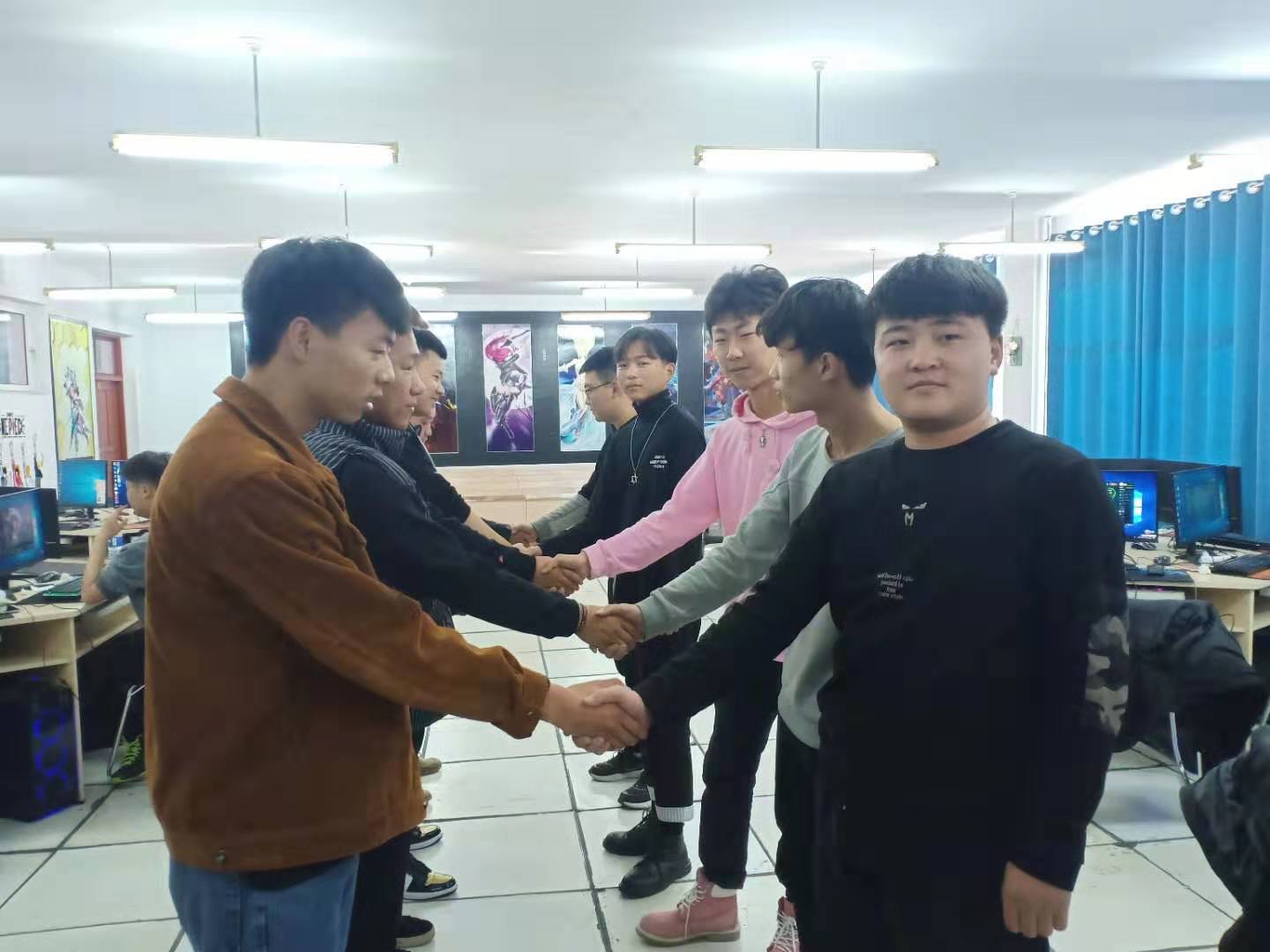 图片3.jpg 图片3.jpg