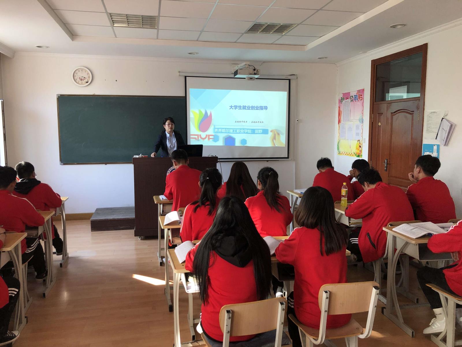 图片3.jpg 图片3.jpg
