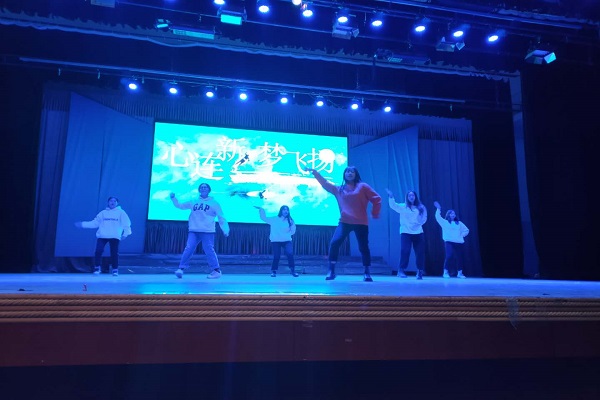 图片2.jpg 图片2.jpg