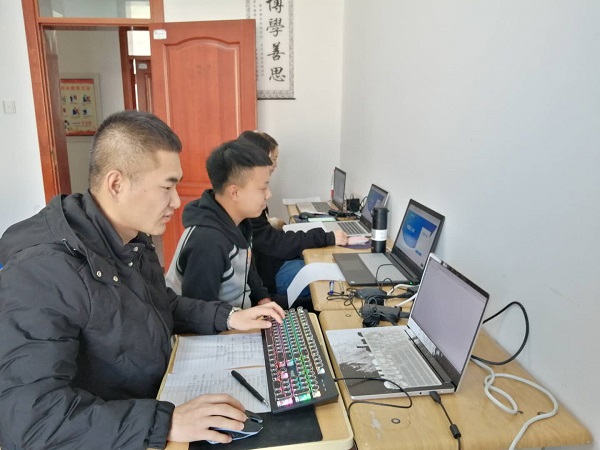 图片3.jpg 图片3.jpg