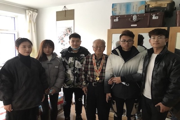 图片四.JPG 图片四.JPG