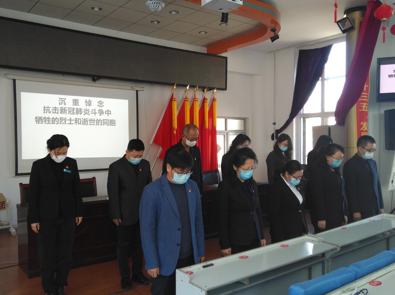 图片三.jpg 图片三.jpg
