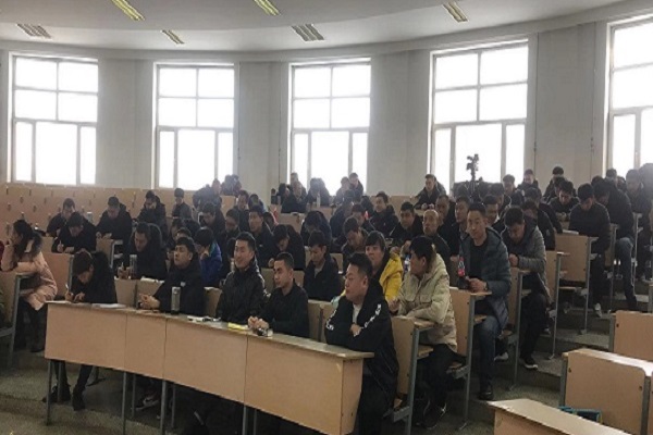 图片2.jpg 图片2.jpg