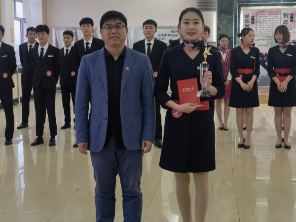 图片4.jpg 图片4.jpg