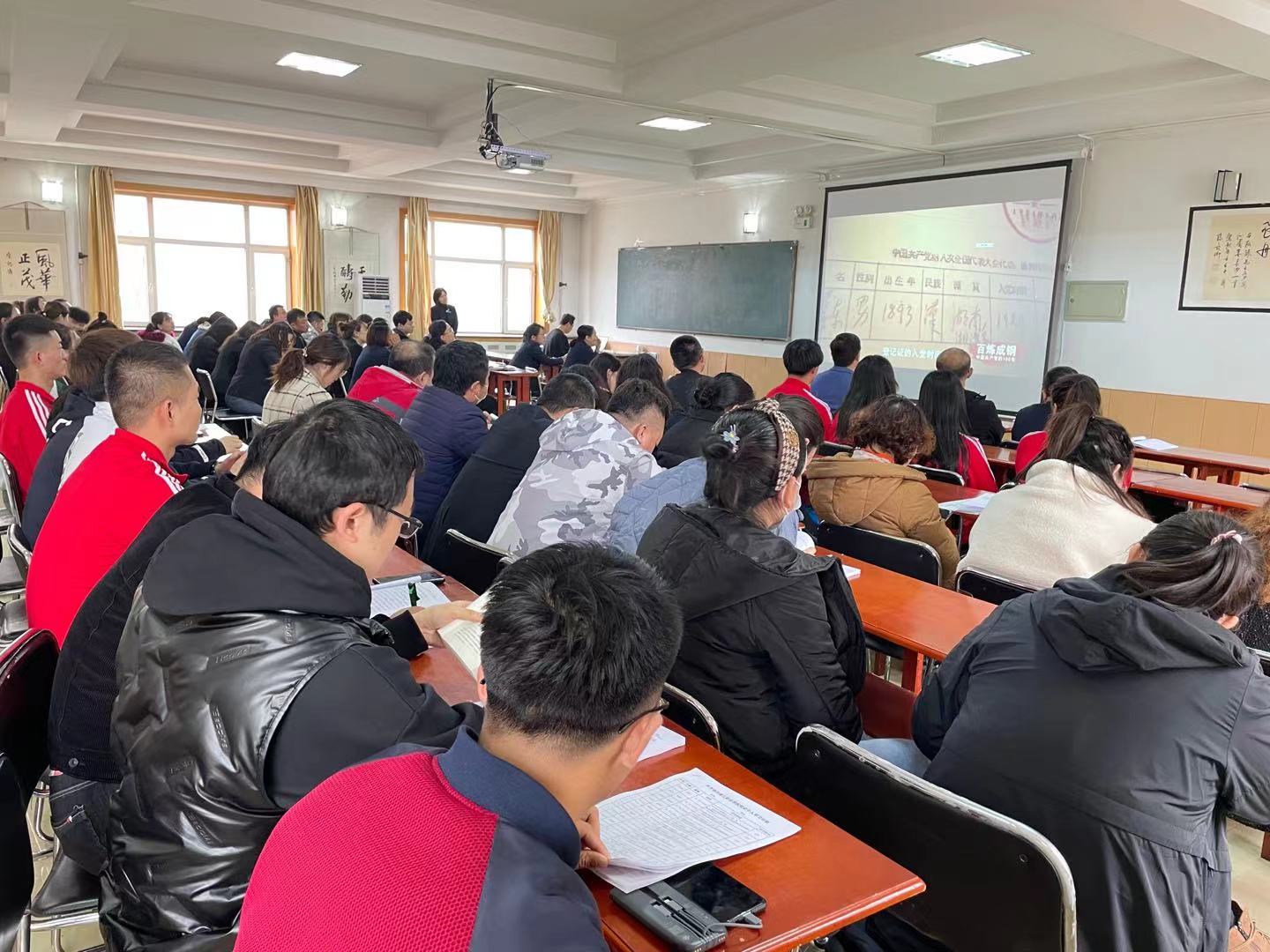 微信图片_20210416172223.jpg 微信图片_20210416172223.jpg