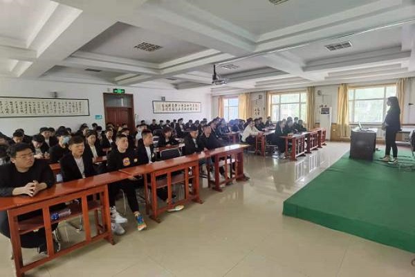图片2.jpg 图片2.jpg