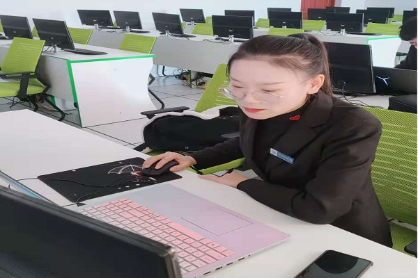 图片2.jpg 图片2.jpg