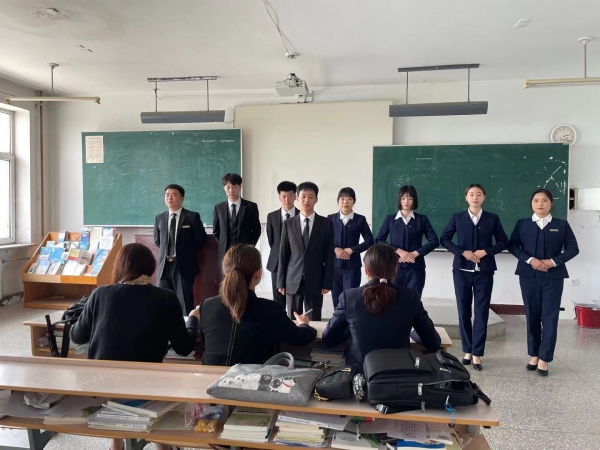图片3.jpg 图片3.jpg