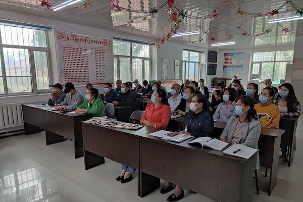 图片二.jpg 图片二.jpg