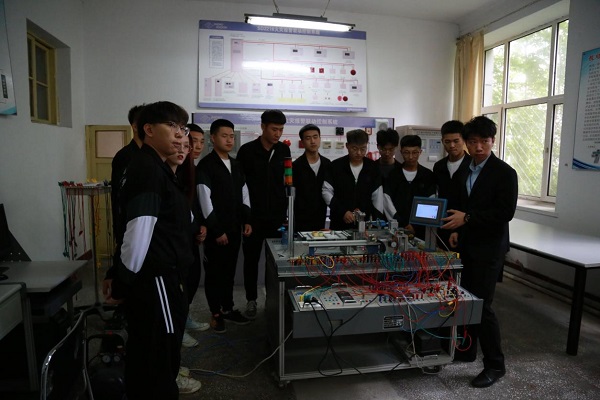 图片13.jpg 图片13.jpg