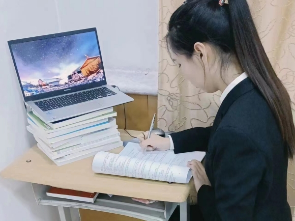 图片2.jpg 图片2.jpg
