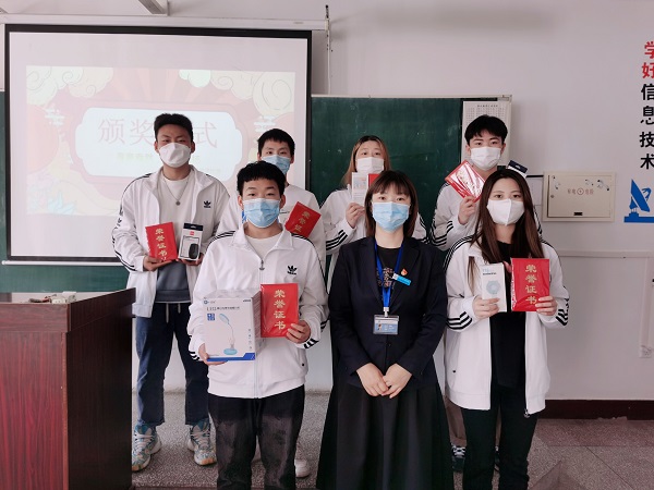 图片3.jpg 图片3.jpg