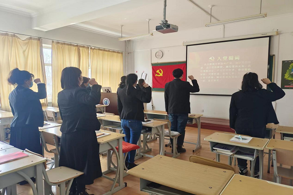 图片2.png 图片2.png