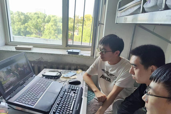 图片三.png 图片三.png