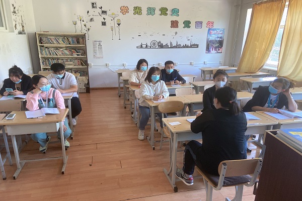 图片2.jpg 图片2.jpg