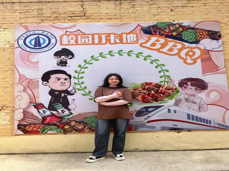 图2.jpg 图2.jpg